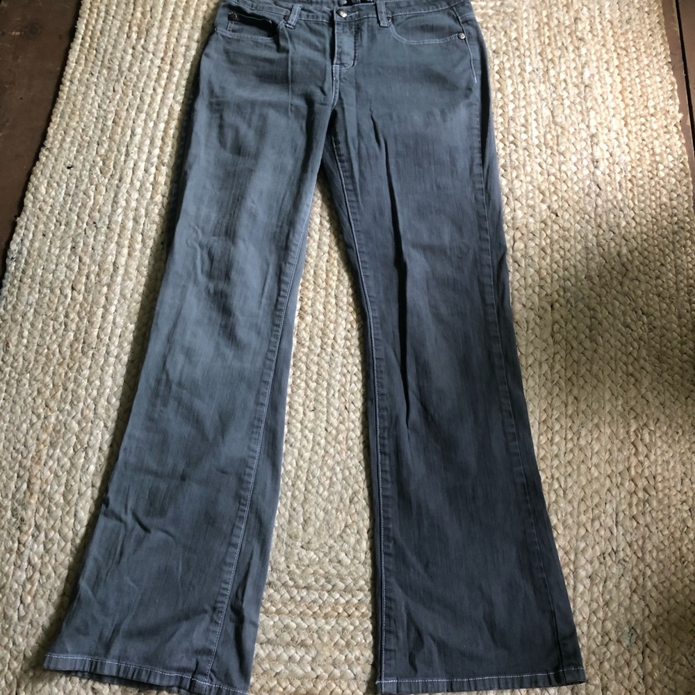 Tru Luxe Jeans☀️ - Picture 2 of 5